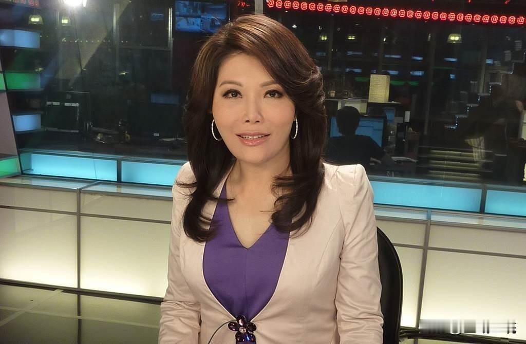 区桂芝强调“台湾人就是中国人”张雅琴叫嚣：“滚出台湾”针对区桂芝强调“台湾