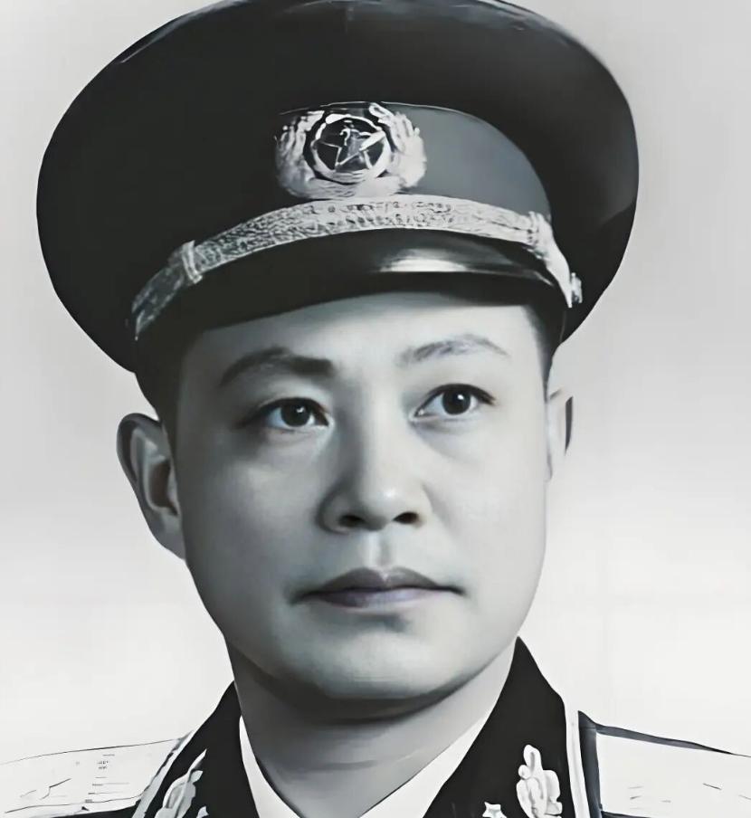 当年任命他为副军长，他拒绝担任，非要当军长，最后改任军长，原军长后来被授予大将，