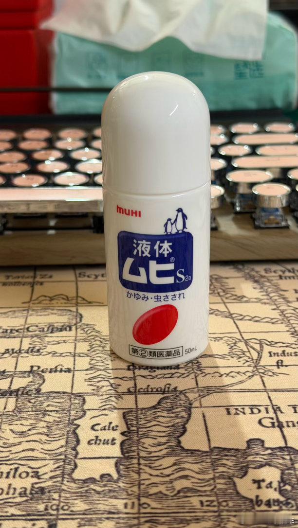 今天结束拍摄回到工作室，忽然爆发全身大面积荨麻疹……最近真的累麻了，免疫系统开始
