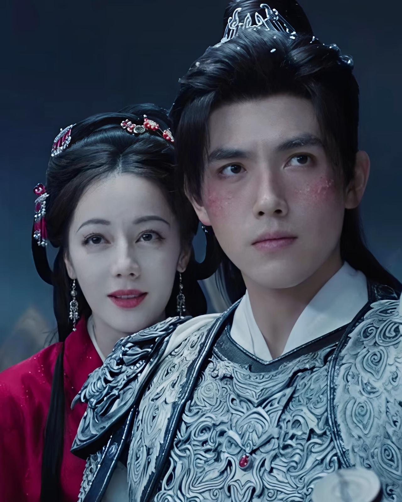 看迪丽热巴新剧，感觉34岁的她年龄感上来了。和陈飞宇搭档，二人毫无cp感。巴