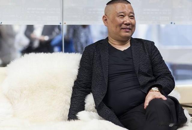 郭德纲事件，已经改变了曲艺表演的规则！那就是任何曲艺表演，临场现挂必须要报备