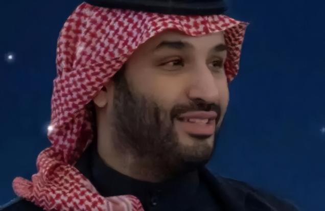 沙特似乎还在做梦，特朗普最近在公开场合用匪夷所思的语言，评价沙特未来接班人小萨勒