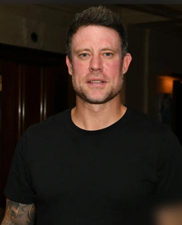 切尔西名宿警告帕尔默别来曼联，球迷直接把芒特的数据摔了出来：踢一分钟球，俱乐部烧