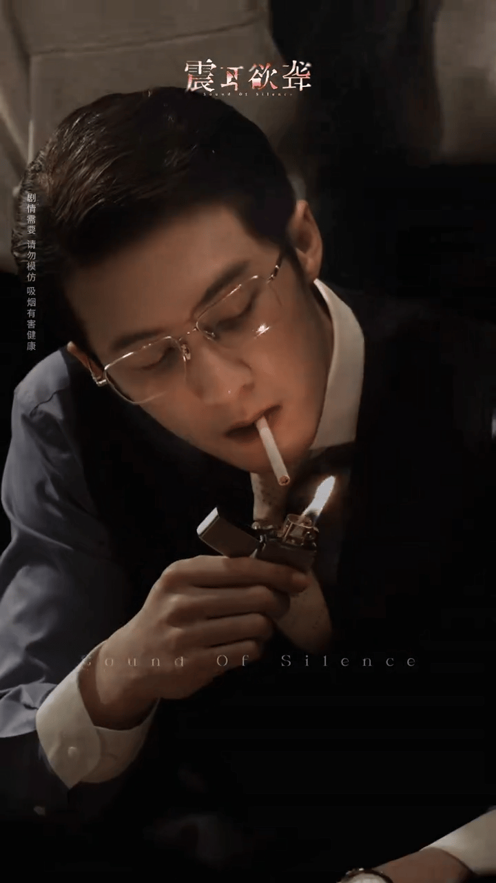 知道大家都很关心檀健次了，《震耳欲聋》还在热映，欢迎大家走进电影院观看，我就这样