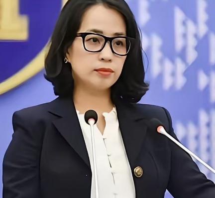 我们不能帮越南修高铁，因为这个国家绝非善类，必定像白眼狼一样反咬我们一口。 