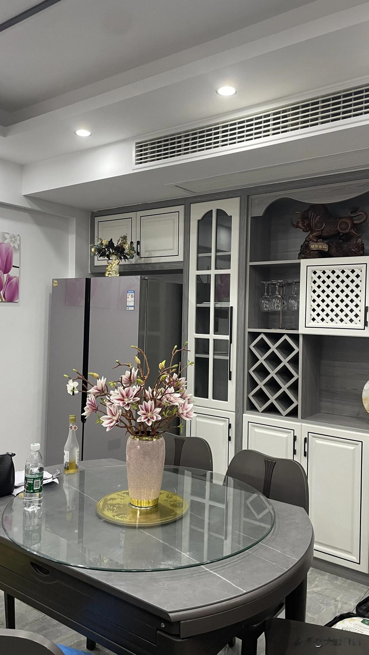 说贷款买房的全输了，这话真的太绝对了房价下行的当下，总能听到各种唱衰的声音，说