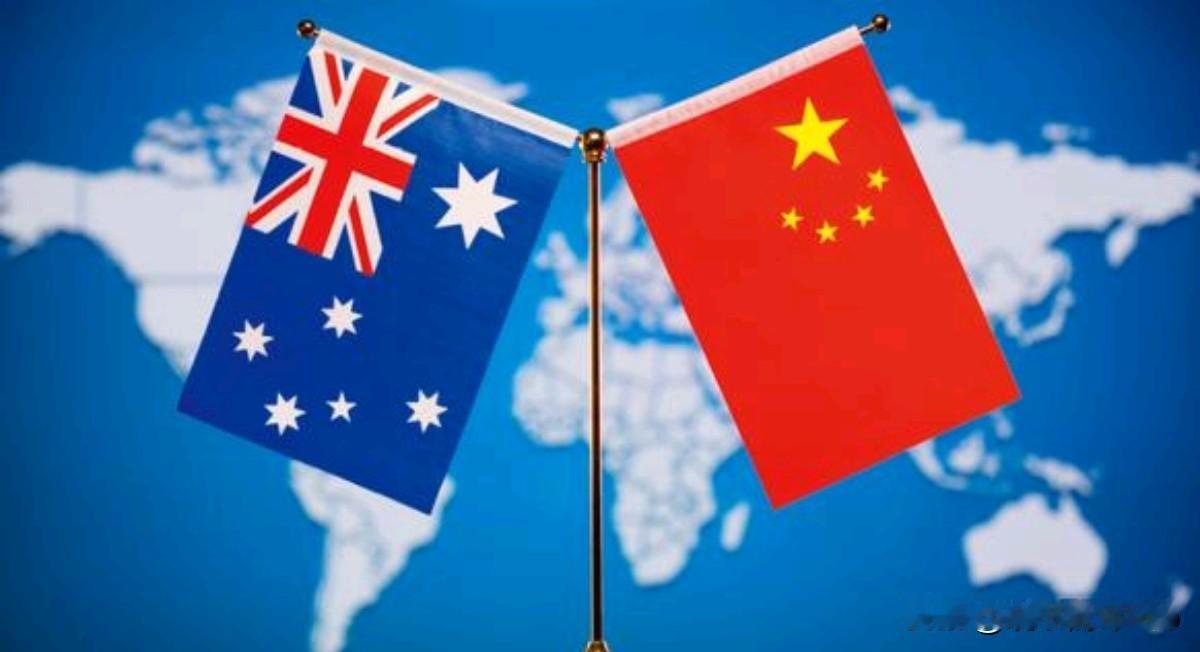 澳大利亚站队美国，声称将加紧与美国达成矿产协议，取代中国地位！10月14日，根据