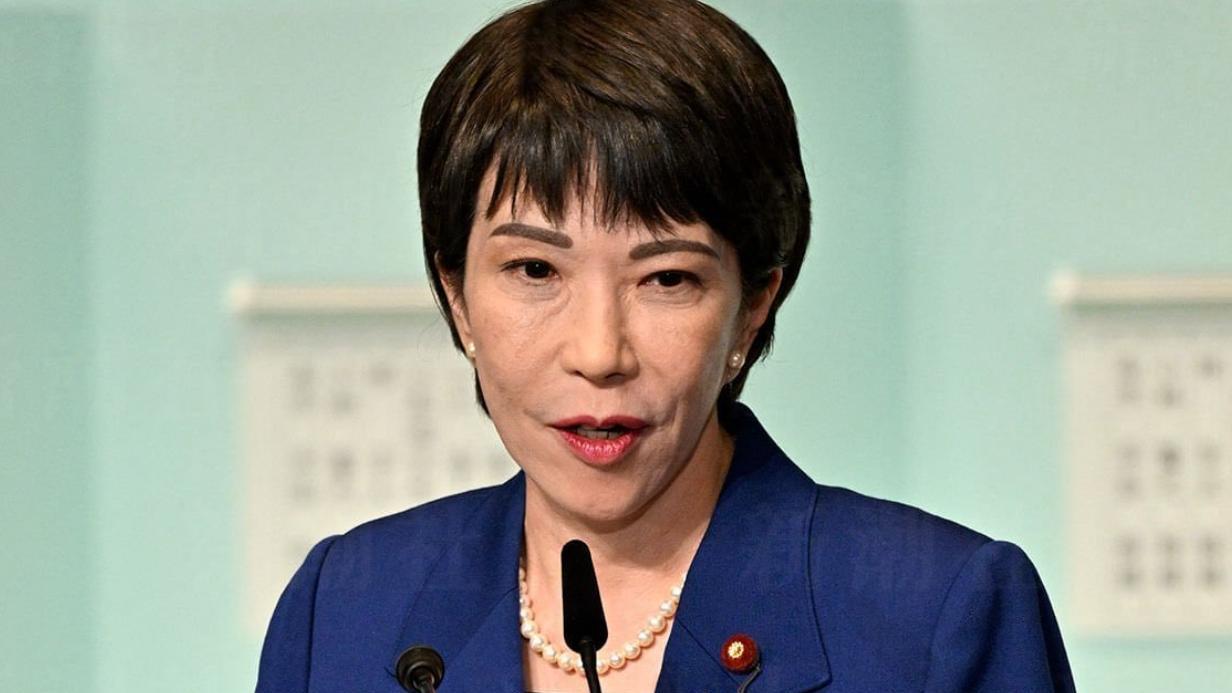高市早苗当首相对中国意味着什么？先看看她过往的一些主要表现：1、坚持参拜靖国神