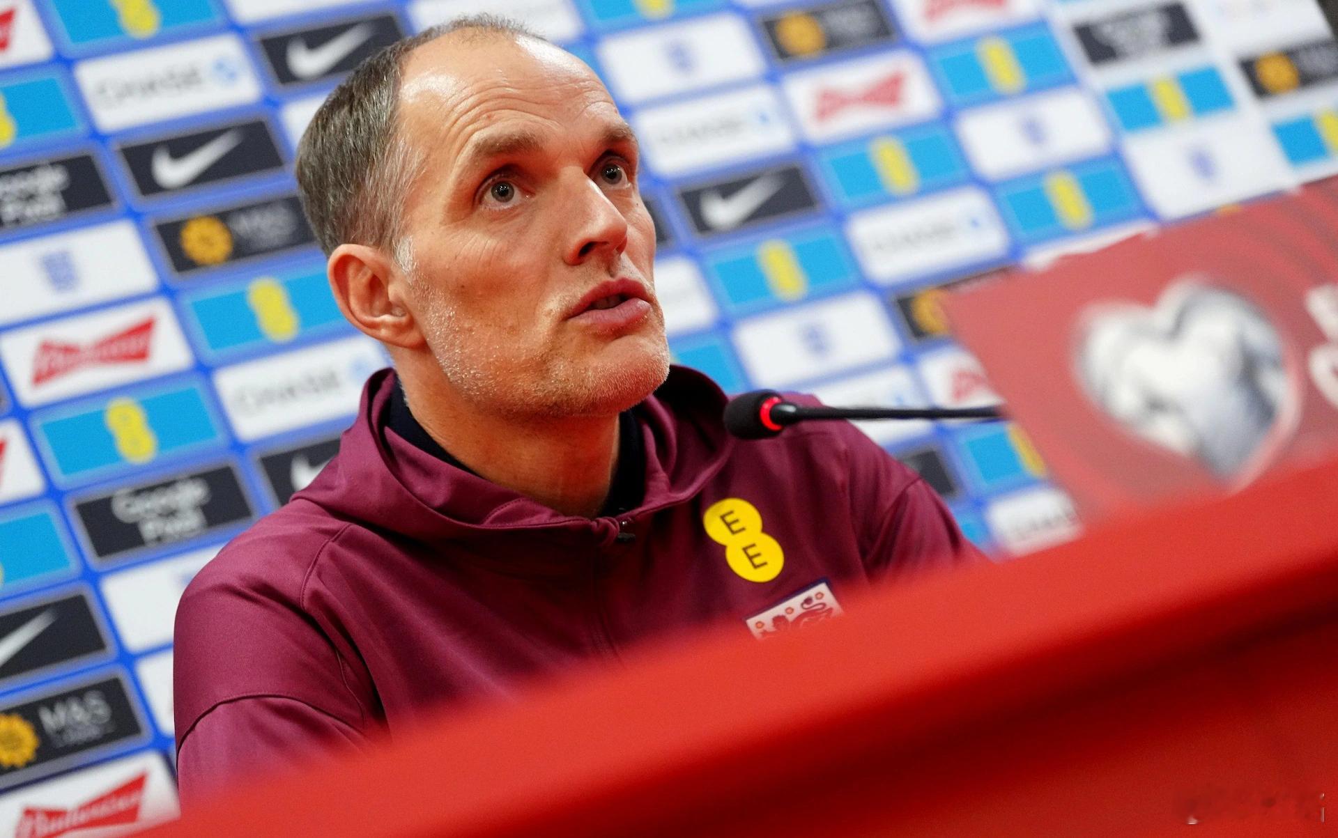 英格兰早已晋级世界杯，所以最后一场世预赛就是走个形式，图赫尔很可能会安排替补阵容