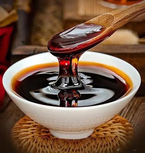 痛经膏方调理1、理气疏肝膏（蜂蜜熬制）【可用于痛经、更年期调理】柴胡6g，郁金1