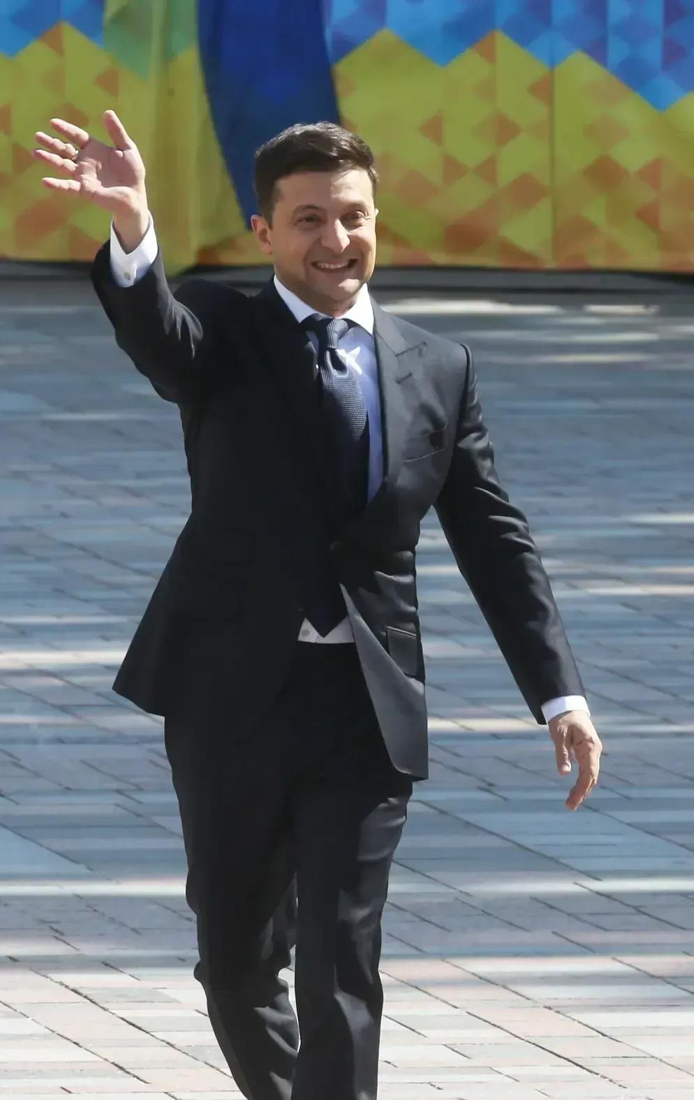 万万没想到啊乌克兰总统泽连斯基突然紧急发声了8月9日深夜，乌克兰总统泽连