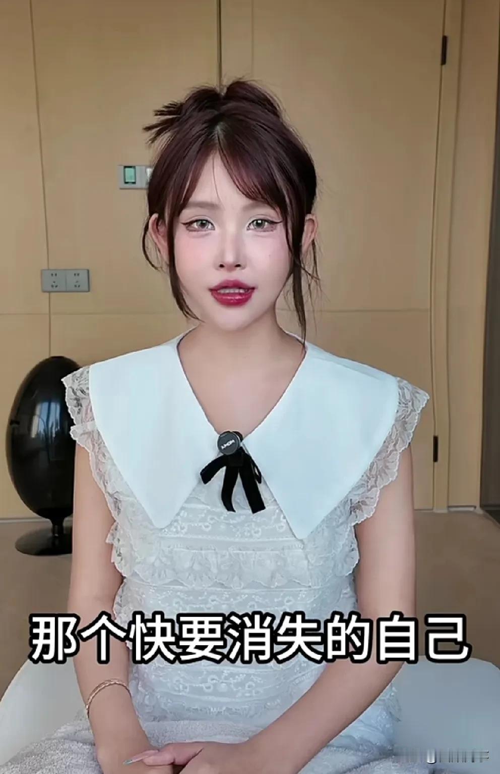猫妹妹用小号宣布回归，并且表示没有团队。猫妹妹200万小号