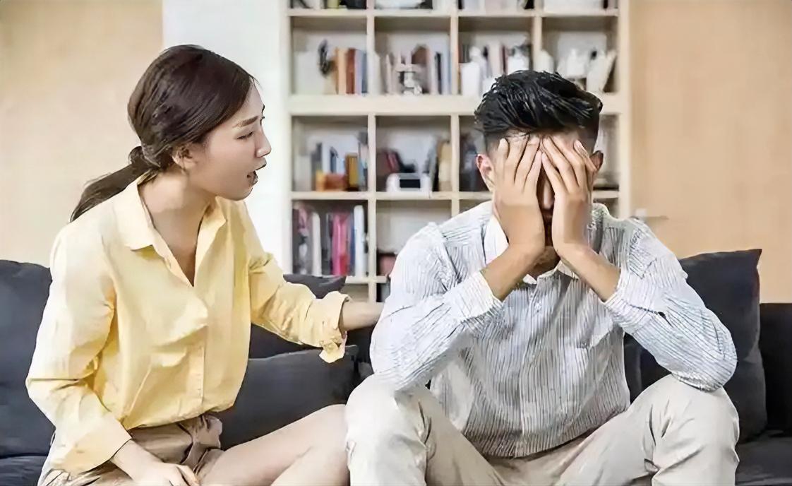 男人最破坏感情的2句话，每一句都能让女人瞬间心寒：第一句："你想太多了。"第
