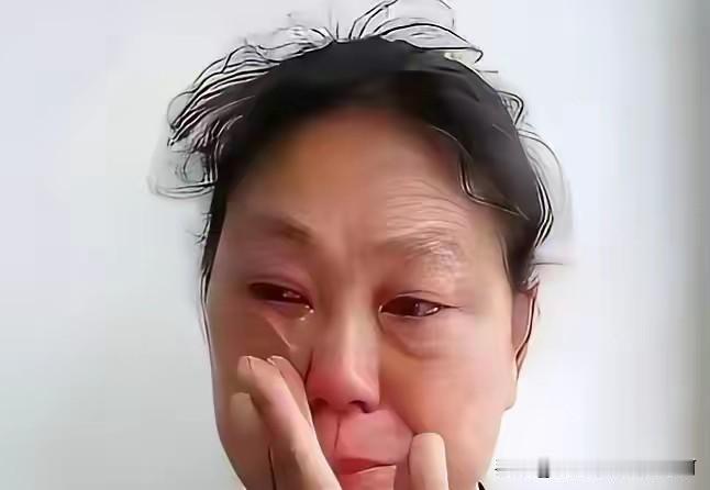 凡尔赛翻车天花板！上海海归夫妻偷偷搞高端补习，亲妈一通炫耀直接一锅端上海上