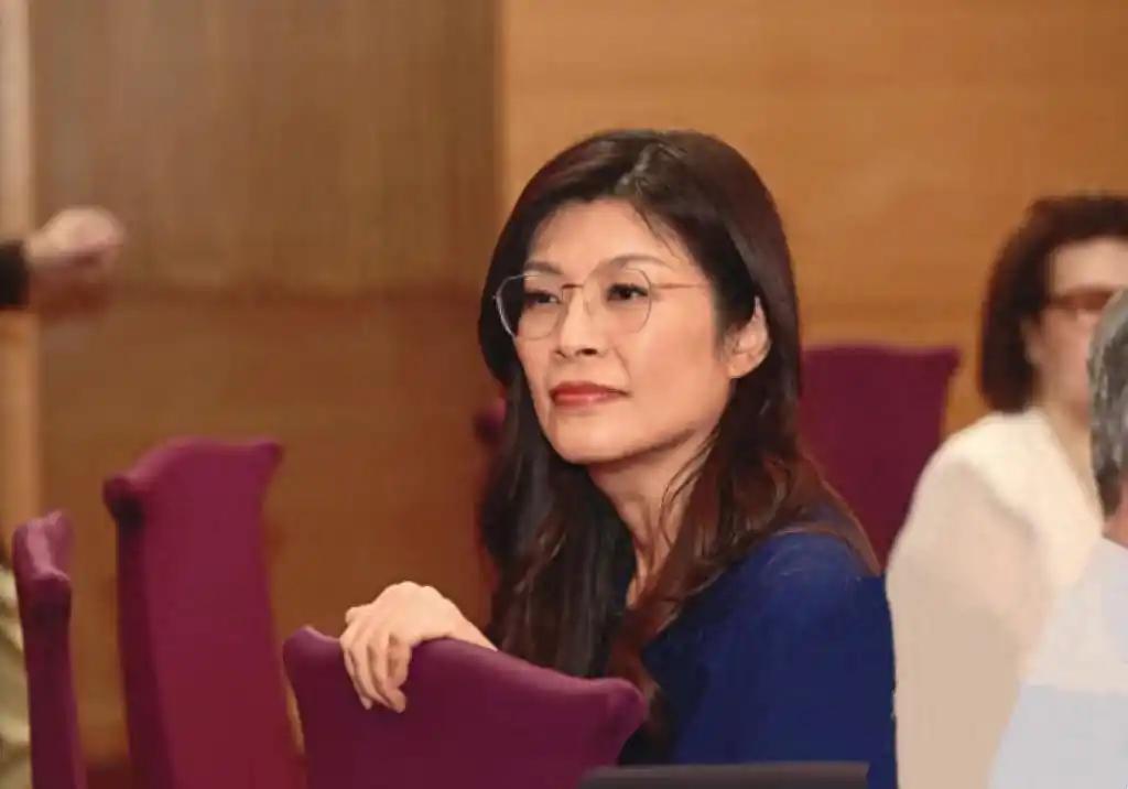 很多人以为，郑丽文访陆的难点在于“时间”和“行程”。错！真正的死结在于“规格”。