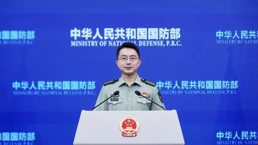 #国防部回应菲律宾要求中国弃核#【菲律宾防长要求中国“弃核”，国防部：令人费解】
