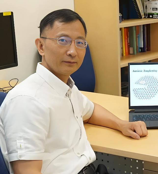 高华健，西安交通大学超级学霸，少年天才，哈佛大学最年轻博士，斯坦福大学教授，布朗