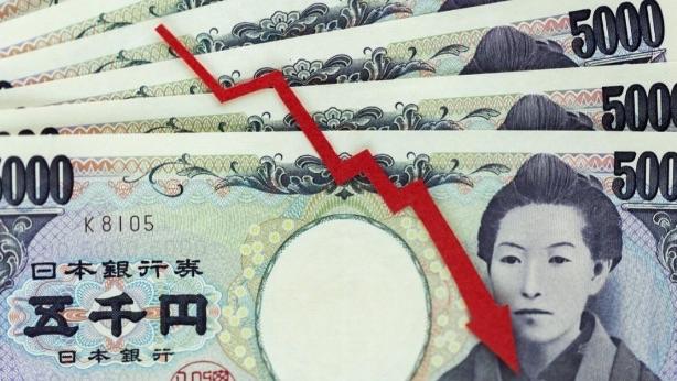 日本估计已经非常清楚自己错过了最佳时期，特别是2000年左右那会儿，大量在华投资