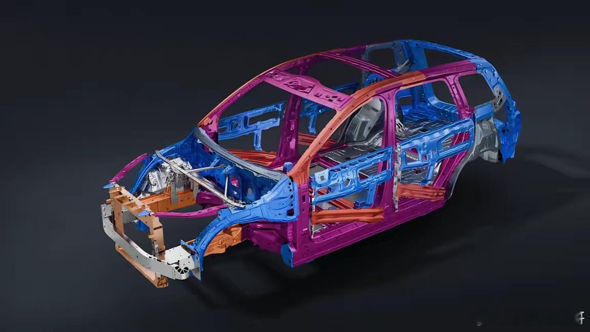 专业造车果然就是专业,比亚迪用一块磷酸铁锂刀片电池守住了我们电车领先的地方,某德