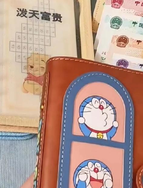 42岁，62万存款，这哪是“抠门”，分明是成年人最硬的底牌！别笑我早餐带蒸