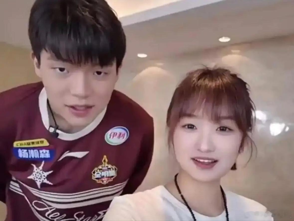 杨瀚森女友:杨瀚森想要立足NBA，离不开我“杨瀚森和我是高中就认识的，我们感情