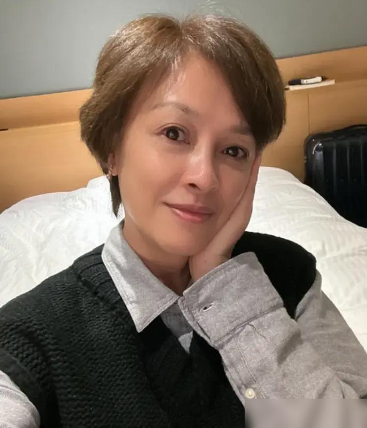 当年《永不瞑目》里美出圈的欧庆春，在国外出意外了！参考资料：微信百科--《苏