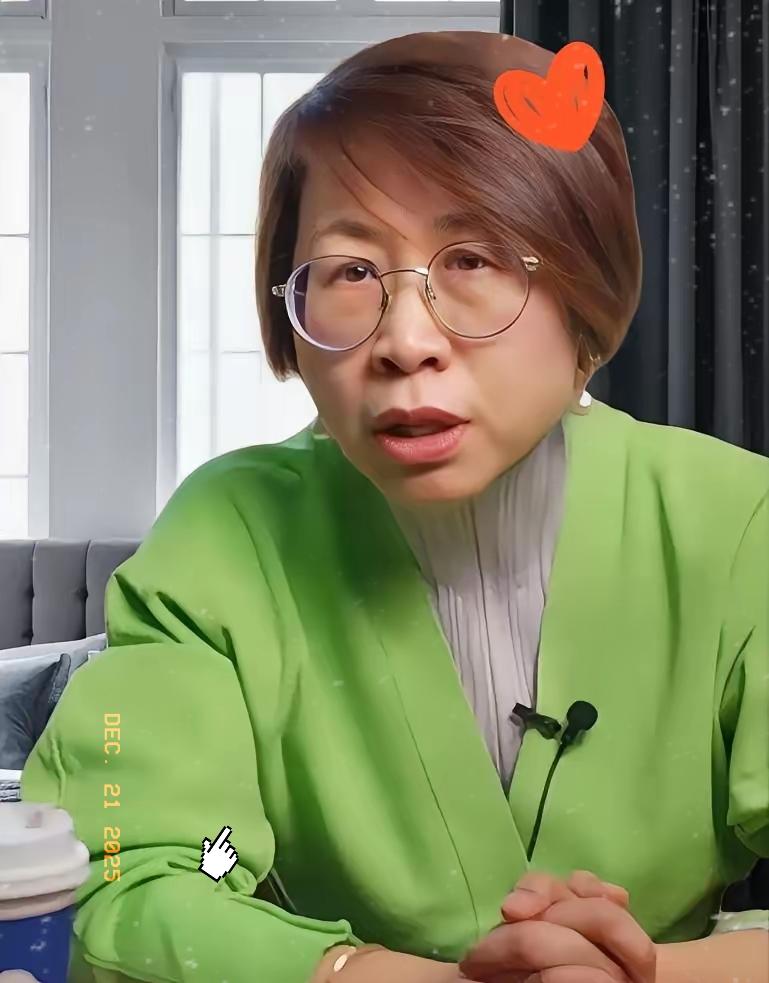 最怕空气突然安静。北大的讲台上，赵宏估计就体验了这种窒息。本想给00后们秀一下