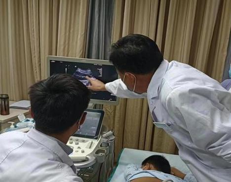 悲剧还是发生了！河南郑州，一15岁男孩，经常开着灯在房间内打游戏到凌晨，结果一直