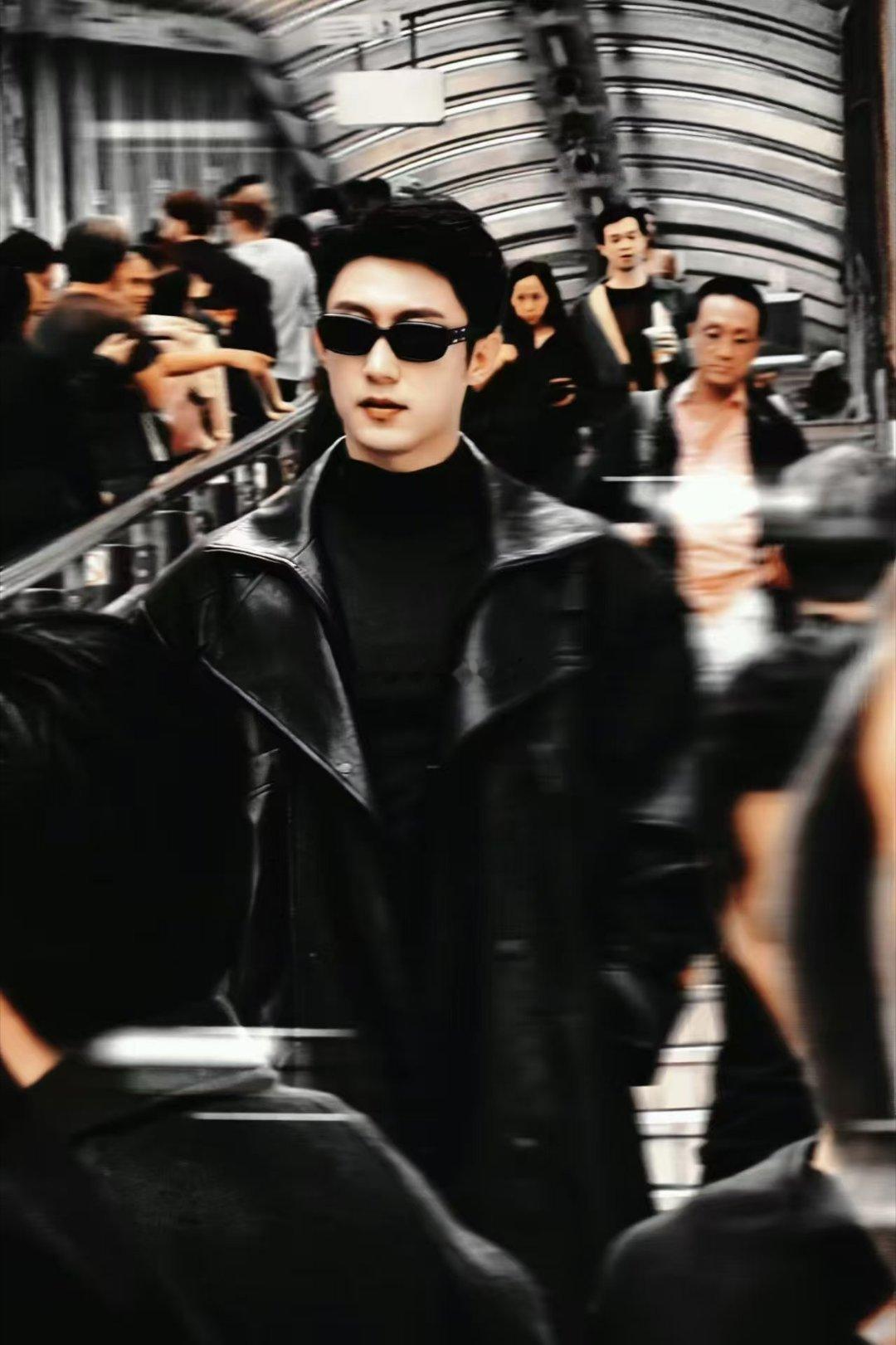 黄景瑜黄景瑜PORT封面预告我有的是耐心期待20号的黄景瑜😍