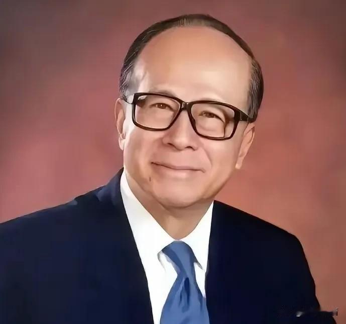 李嘉诚可能嗅到了危险的信号，前脚果断卖掉了英国电网公司100%股权，套现逾110