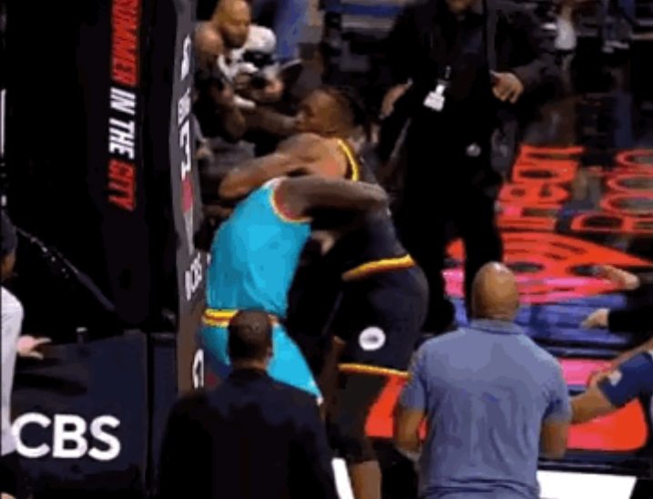 比NBA激烈？美BIG3联赛“魔兽”霍华德和“师弟”斯蒂芬森因激烈的身体对抗导