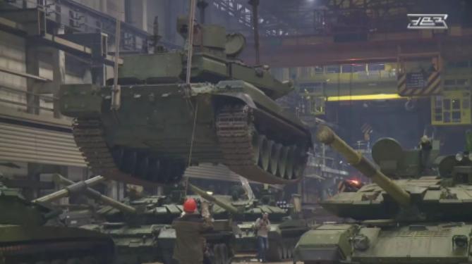 乌克兰刚刚庆祝，俄军T-72型坦克已经耗尽！结果，俄罗斯只耗尽了T-72B坦克，