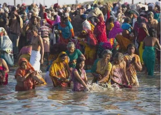 中国现在最担心的国家，估计就是印度了，怕的就是印度突然乱了。如果印度真出事了，十