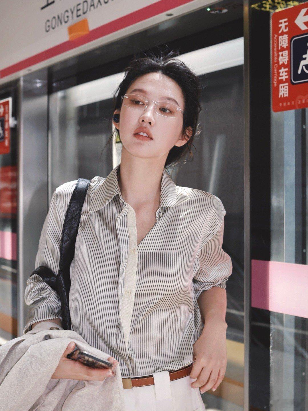 活力翻倍计划元气充电中下班一条虫上班一条龙🐲​​​