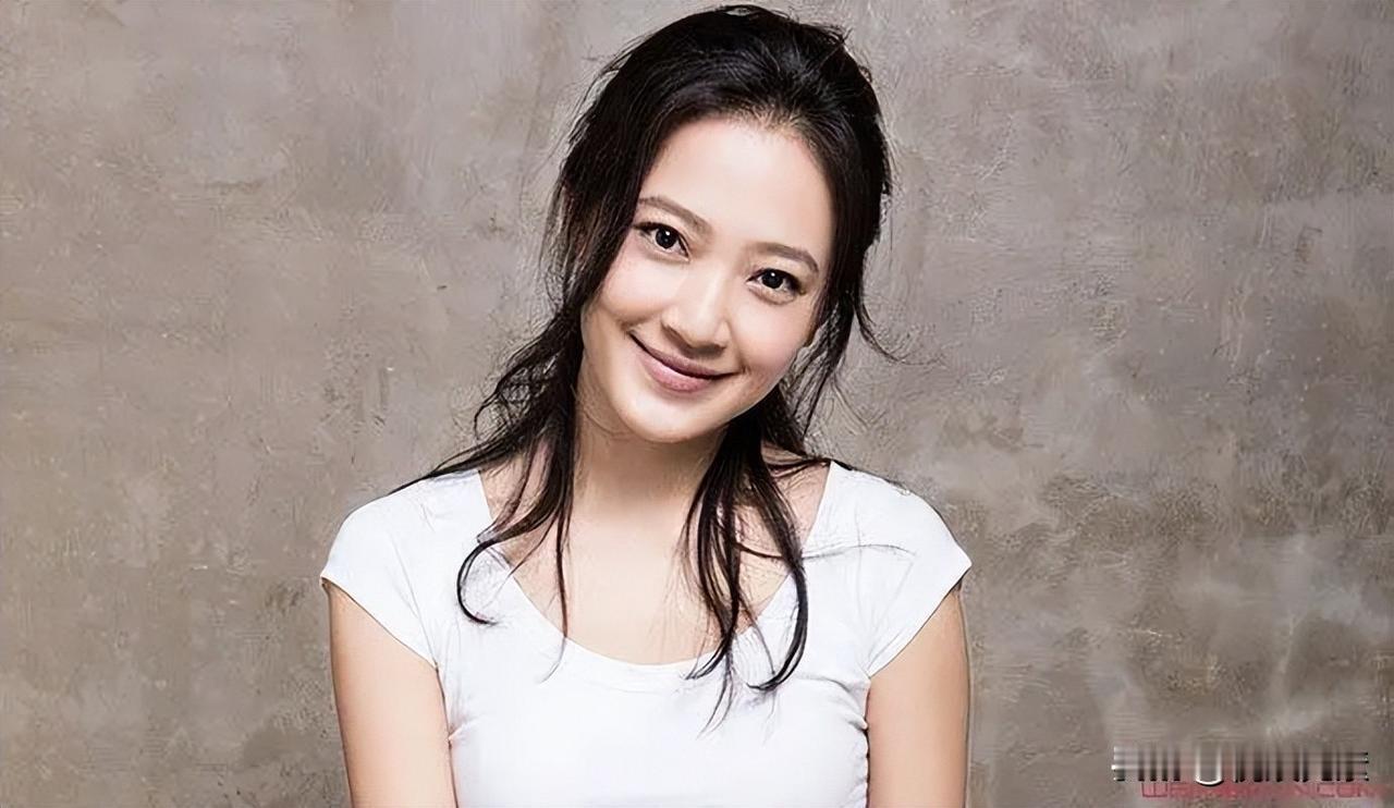 影视明星聂远的老婆颜值逆天了，有内地“应采儿”之称，难怪聂远视老婆为心肝宝贝