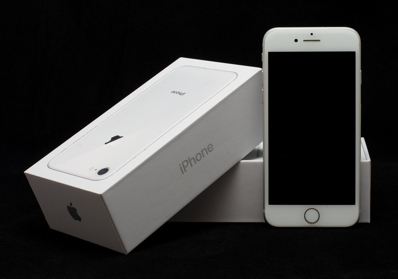 刚刷到iPhone18Pro的供应链细节，八大升级确实硬核。2nm工艺的A2