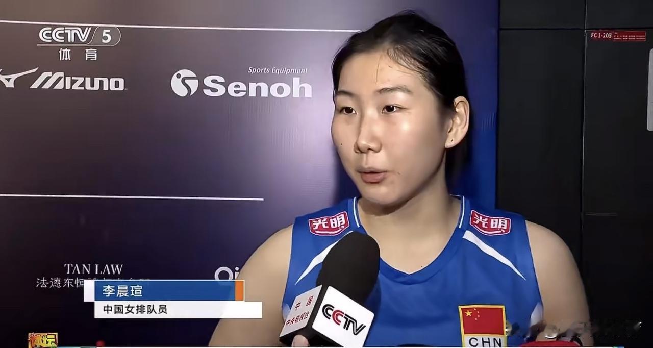李晨瑄这孩子可真实在！面对央视采访，她一点都不隐瞒，把大实话全都说出来了，第一次