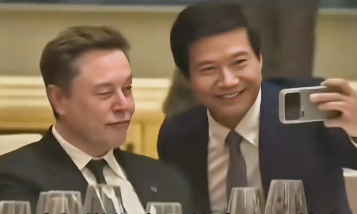 手机越卖越贵，消费者开始不吃“原材料涨价”这一套了如今手机市场出现一个很现实的