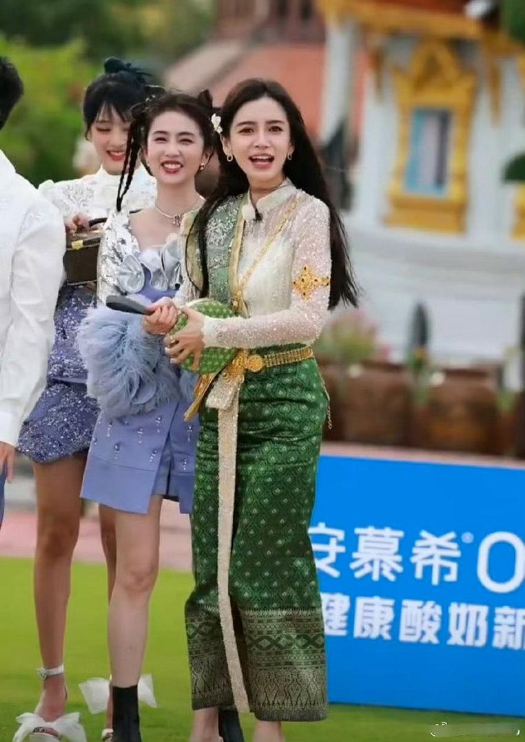 白鹿和Angelababy这同框真的太虐了
