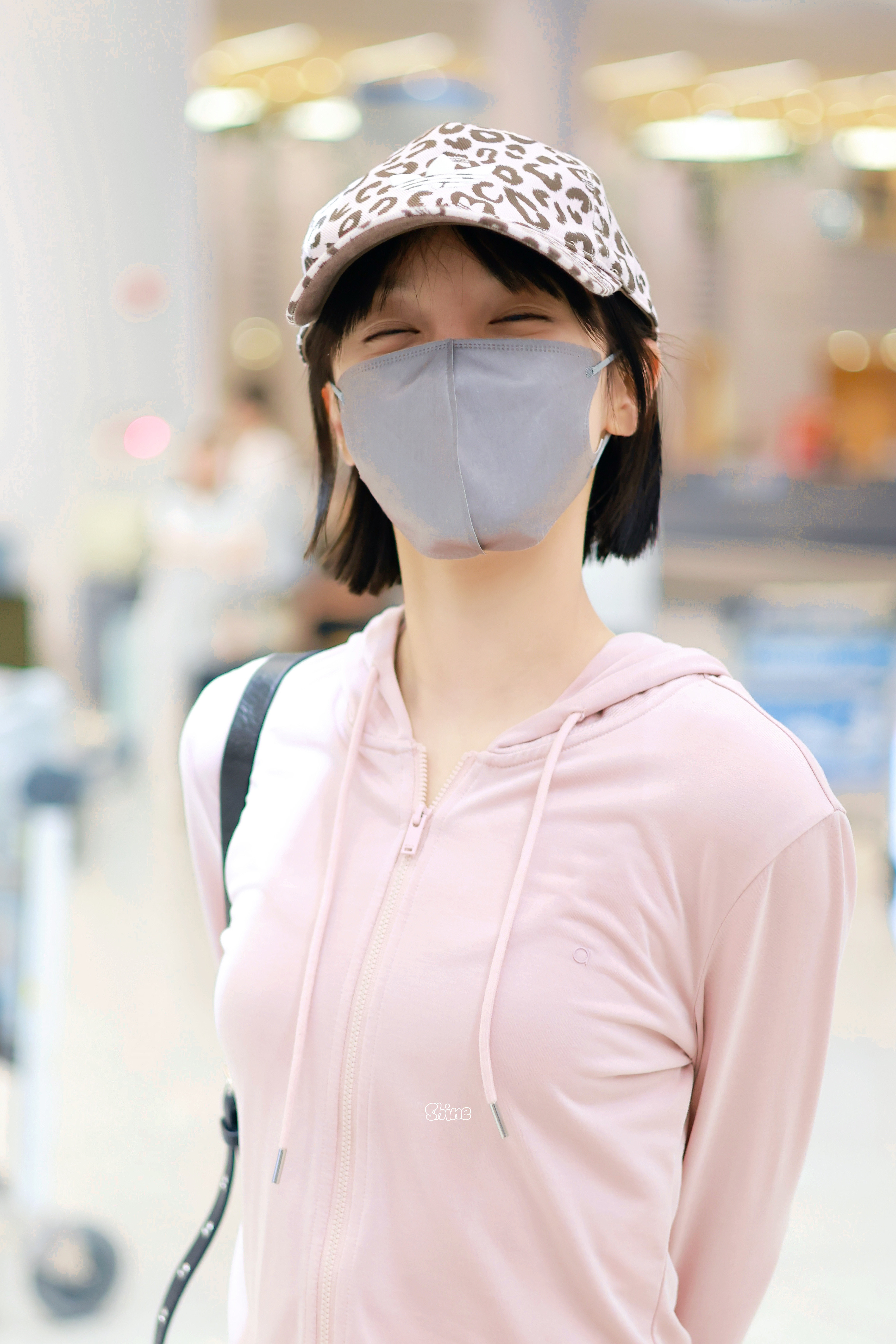 260720ICN到达OKOK👌🏻宋雨琦