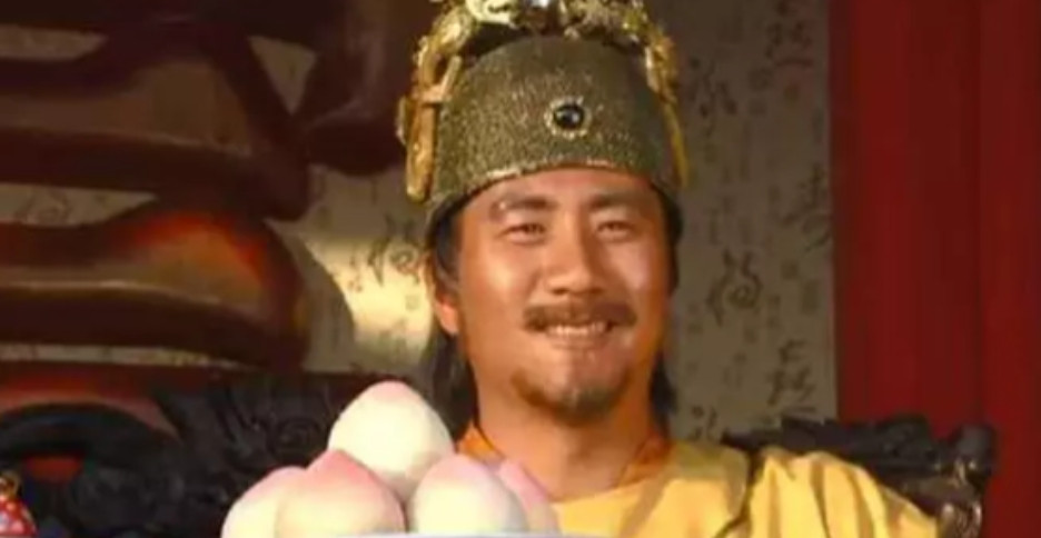 1395年，朱元璋赐给冯胜一杯毒酒，冯胜接过酒杯之后，将酒杯高举过头顶，问陛下能