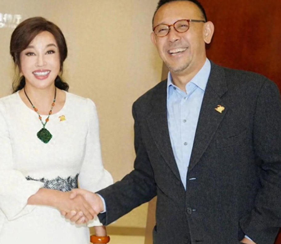 刘晓庆：最大遗憾不是与陈国军的离婚，而是被宁静“拐走”的姜文