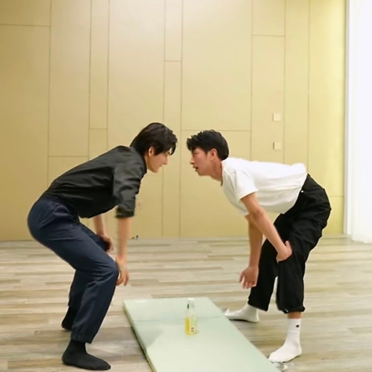 谁去摁头急急急