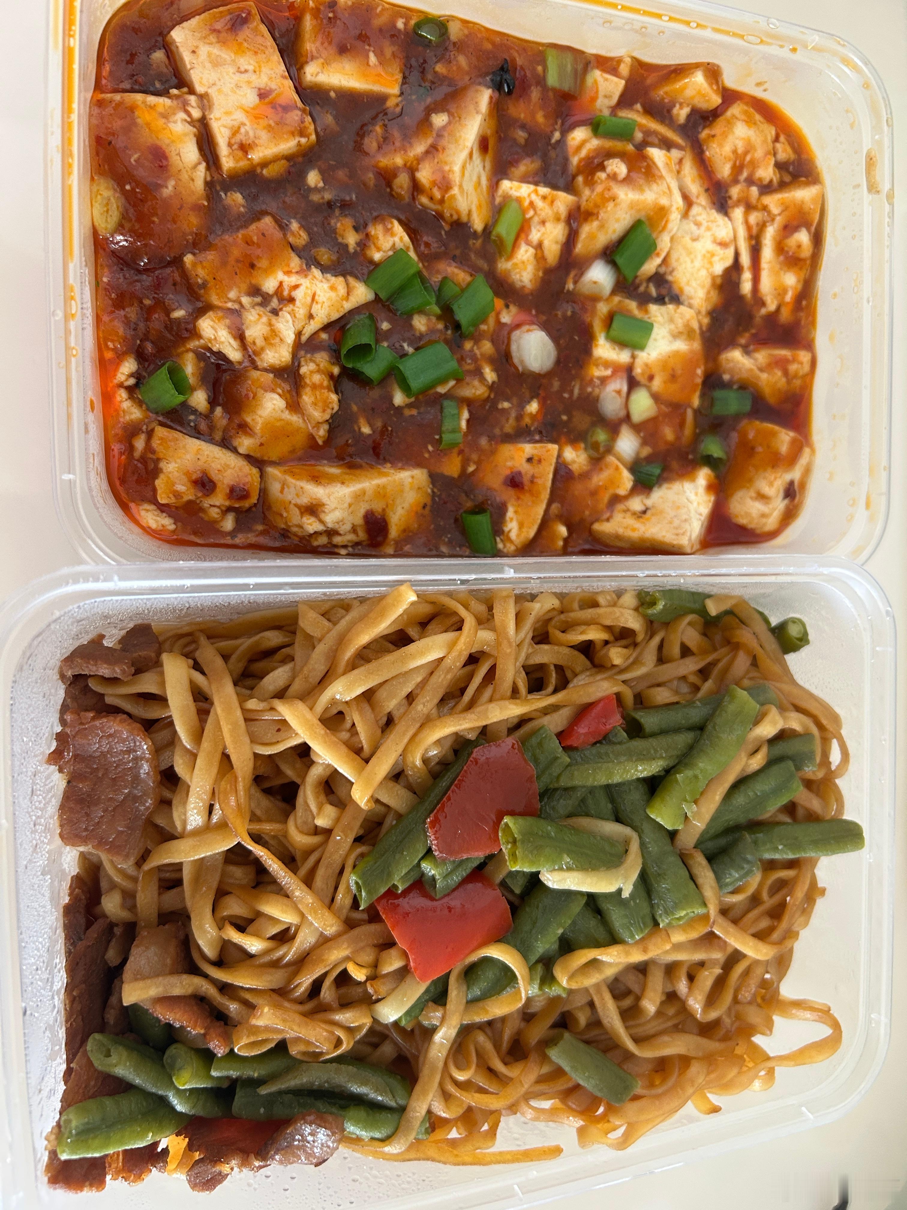 补发减肥第11天早餐：无午餐：豆角焖面+麻婆豆腐晚餐：鸡翅+鸡腿+蛋挞初始体重：