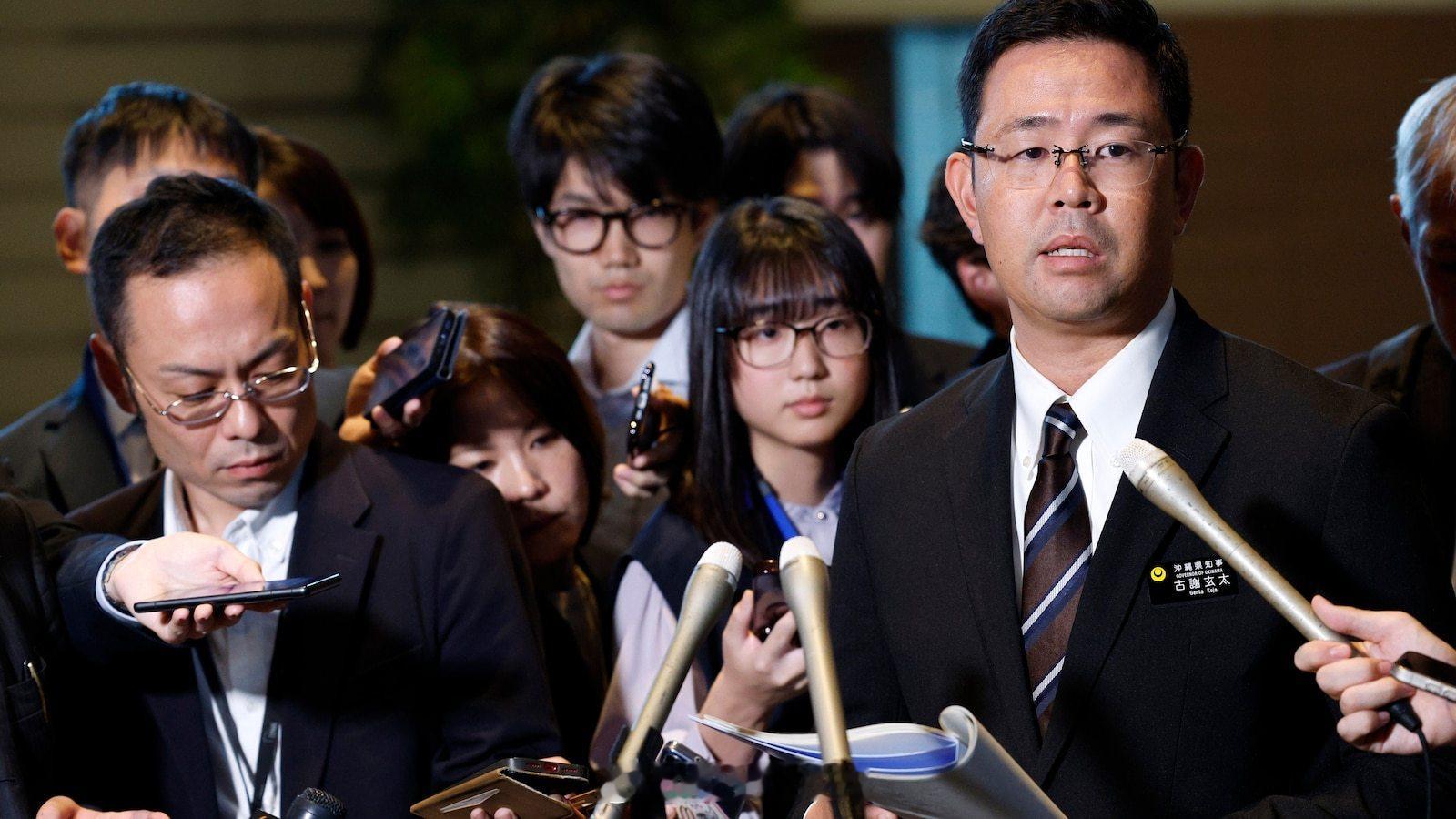 🇯🇵日本冲绳县知事GentaKoja周三在东京首次以县知事身份会见首相高市早苗，要求中央政府采取