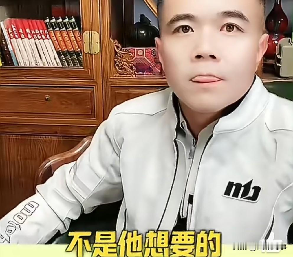 小胖分析pp琦小伊伊闹离婚因为pp琦想要自己，这股劲憋好几年了！
