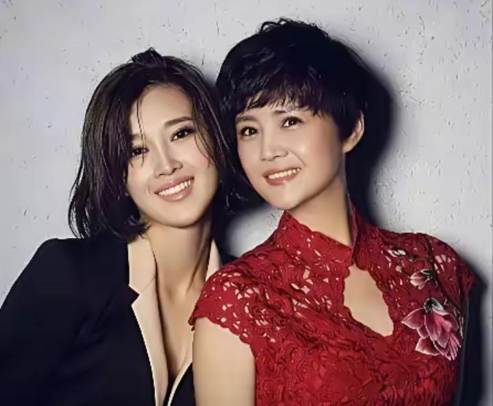 奚望这次有点狠啊，《我的山与海》里一个女配，愣是把女主的光都扒走了？从集装箱