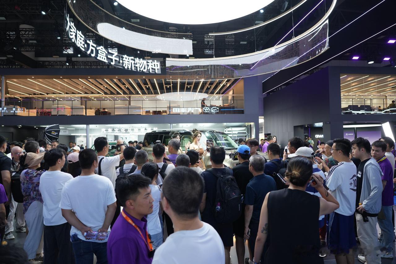 没想到，魏建军也有压力大的时候。最近，长城H10的火爆，超出了魏建军的预期，