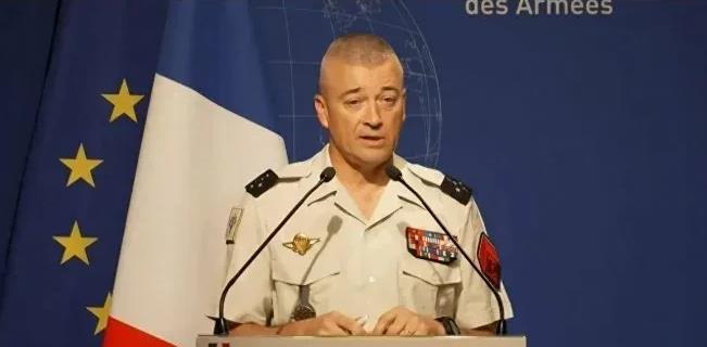 法国最近是真急了，急到什么程度？急到军方最高层开始“外交辞令不要了”，直接开麦