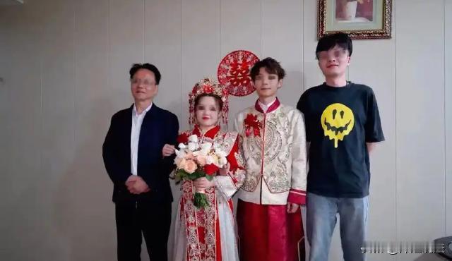 湖北，申先生在网络平台认识了尹某，二人约在青岛见面并且发生性关系，后来确定恋爱关